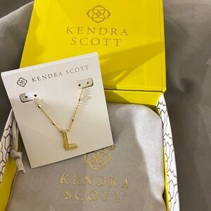Kendra Scott - NEW “L” Initial L Gold Necklace New In Box Gift Adjustable